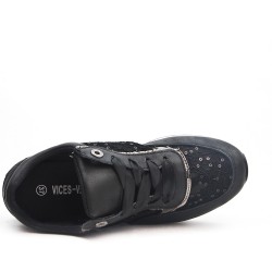 Black basket lace detail