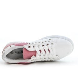 White lace-up basket with nails