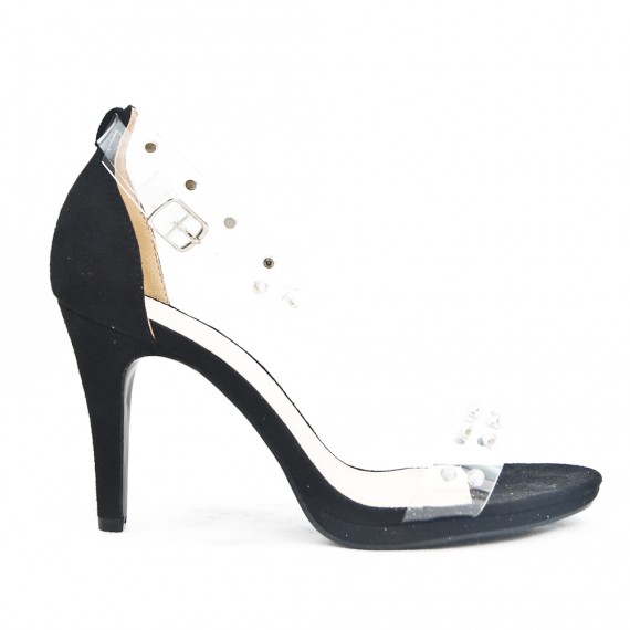 Black sandal with transparent detail adorned with nails