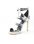 Silver sandal in metallic varnish