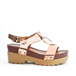 Champagne sandal with big heel