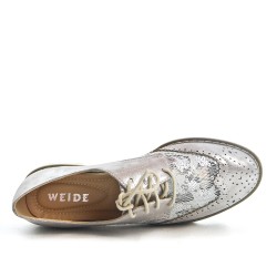 Derby silver lace detail