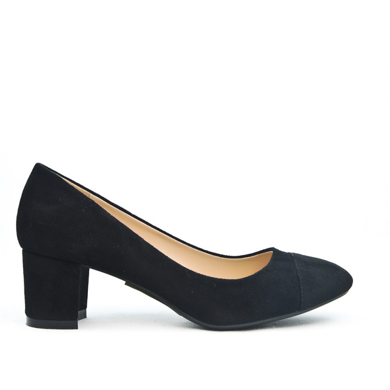 small black heel