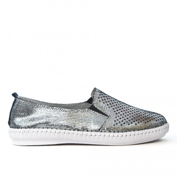 Cuero brillante gris tenis