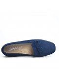 Available in 8 colors Bow Moccasin