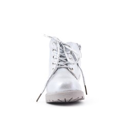 Silver girl boot with lace