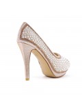 Champagne pump with pearl and heel