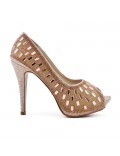 Champagne pump with rhinestones and heel