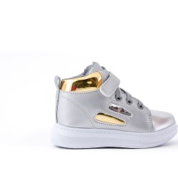 Gray high-top sneaker with lace for child
