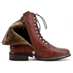 Camel boot in faux leather lace