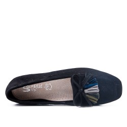 Talla grande 39-43 - Mocasín negro con pompón