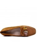 Talla grande 39-43 - Mocasín camel con pompón