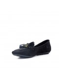 Talla grande 39-43 - Mocasín negro con pompón