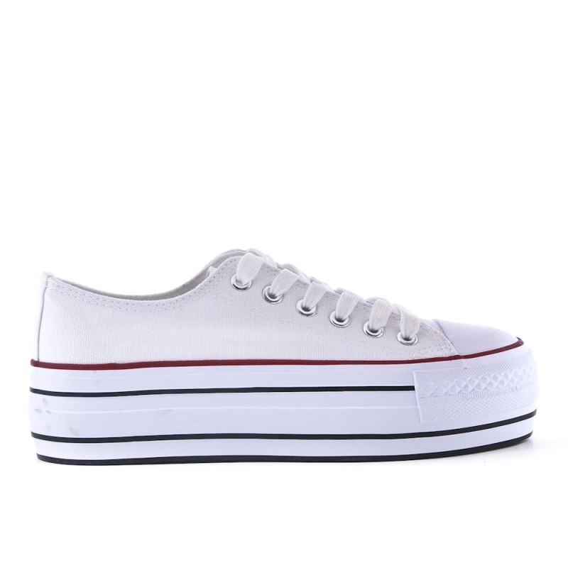 white lace tennis shoes