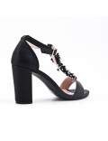 Black pearl sandal