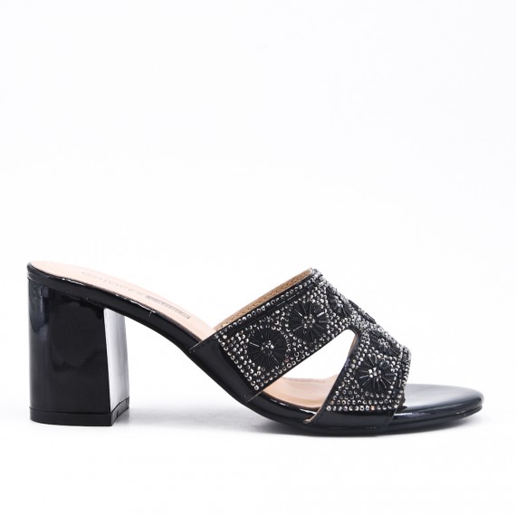 Black slate decorated with rhinestones with heel