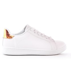 White lace-up basket