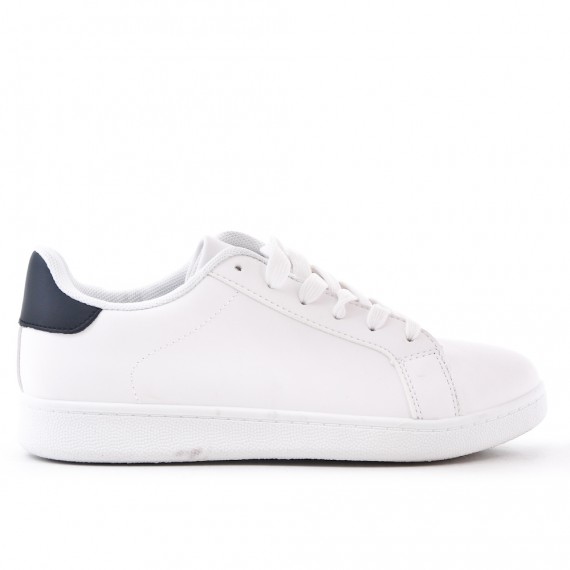 White lace-up basket