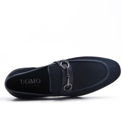 Mocassin bleu en simili daim perforé