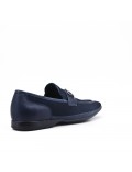 Mocassin bleu en simili daim perforé
