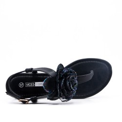 Black flat sandal with flowers