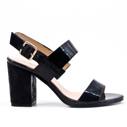 Black sandal in varnish